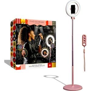 FAO Schwarz Social Star Selfie Light Stand With Remote